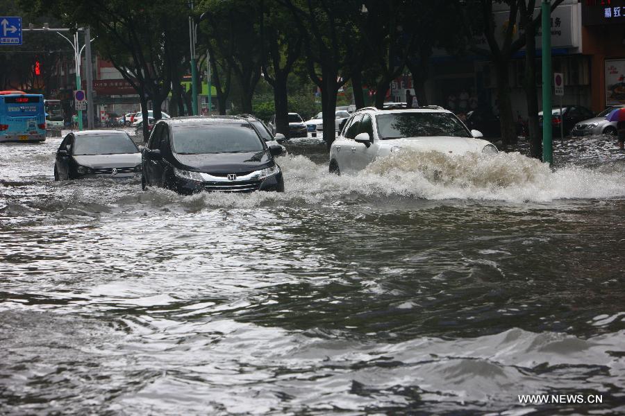 إعصار دوجيوان يلحق خسائر فادحة بشرقي الصين