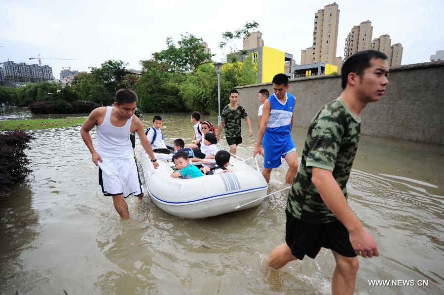 إعصار دوجيوان يلحق خسائر فادحة بشرقي الصين