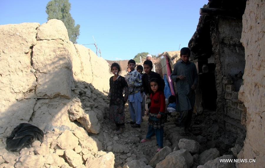 رئيس مجلس الدولة الصيني يرسل تعازيه لأفغانستان وباكستان في ضحايا الزلزال