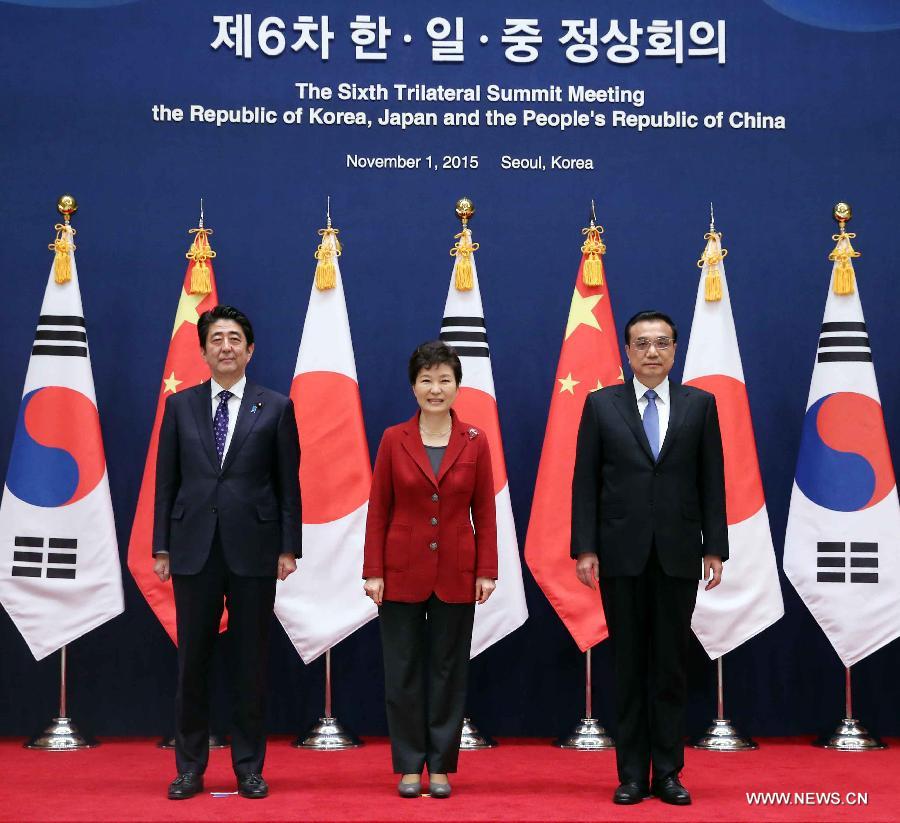 تحليل إخباري: القمة الثلاثية ترمز لبداية عصر جديد من الديمقراطية لليابان والصين وكوريا الجنوبية، لكن يبقى العمل