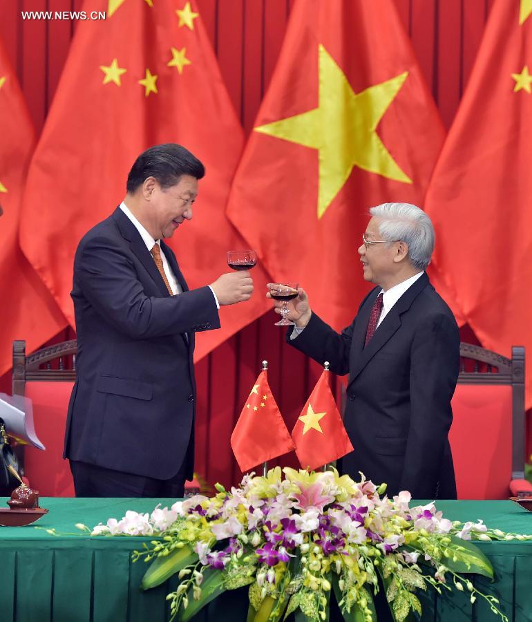 اتفاق شي وقادة فيتنام على تعزيز الشراكة متبادلة المنفعة