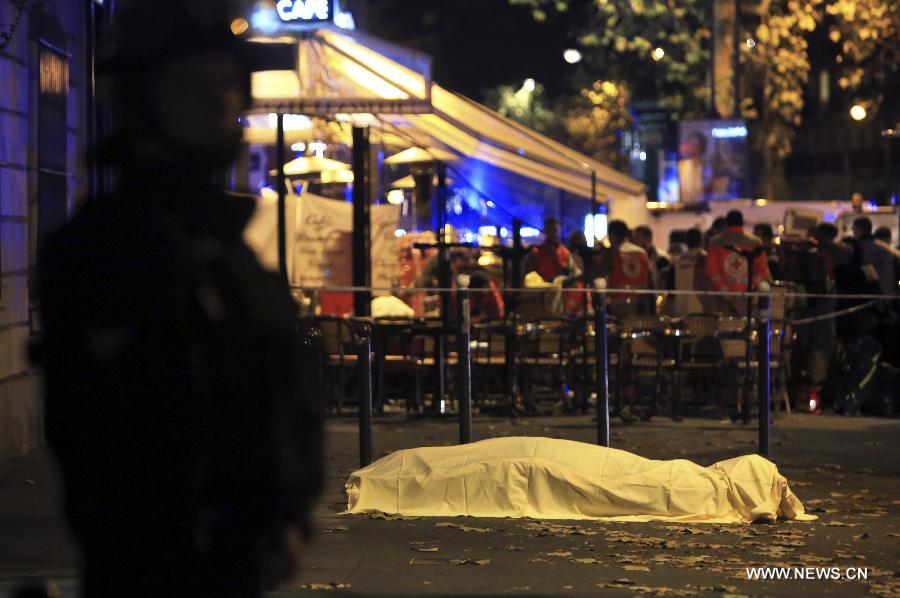 تنظيم الدولة الاسلامية يعلن مسؤوليته عن هجمات باريس