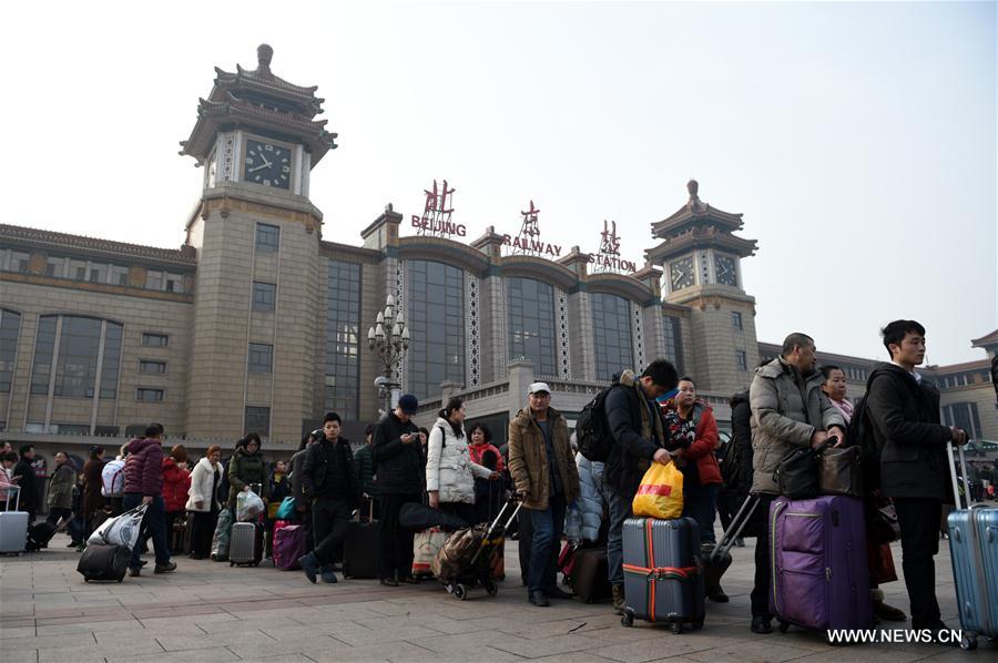 الصين تستقبل ذروة النقل بأواخر عيد الربيع