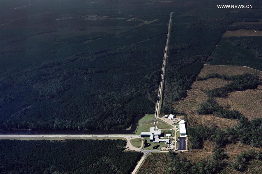 علماء أمريكيون يكتشفون موجات الجاذبية التي توقع وجودها اينشتين قبل 100 عام