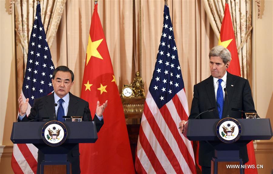 وزير الخارجية الصيني: حرية الملاحة فى بحر الصين الجنوبي ليست مشكلة 