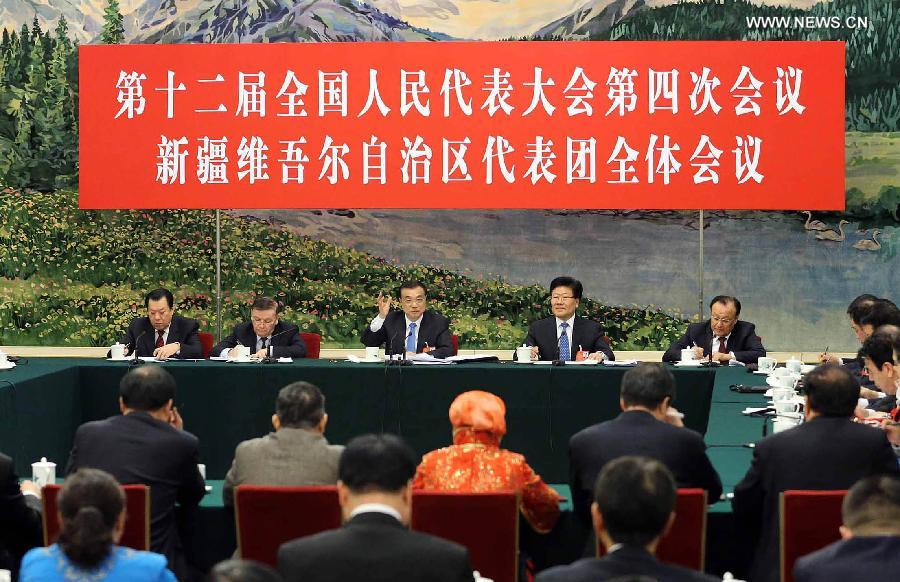 القادة الصينيون يؤكدون على التنمية والاستقرار فى شينجيانغ والتبت