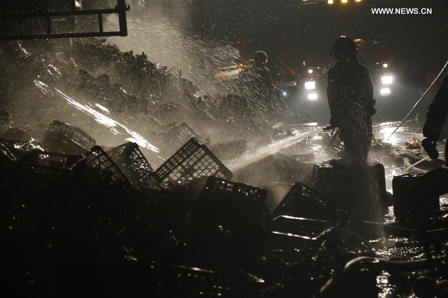 5 قتلى و20 جريحا في انفجار شاحنة بوسط الصين
