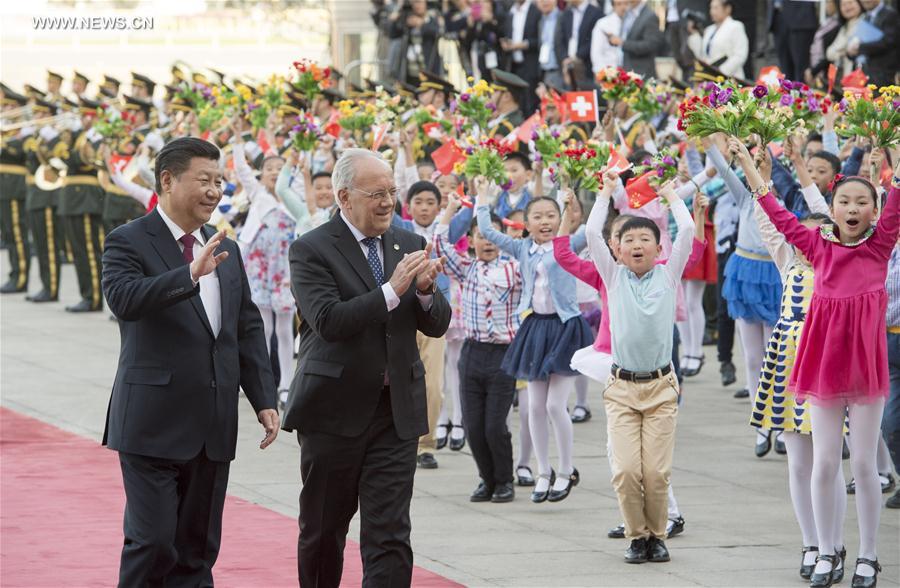 الصين وسويسرا تقيمان شراكة استراتيجية ابتكارية