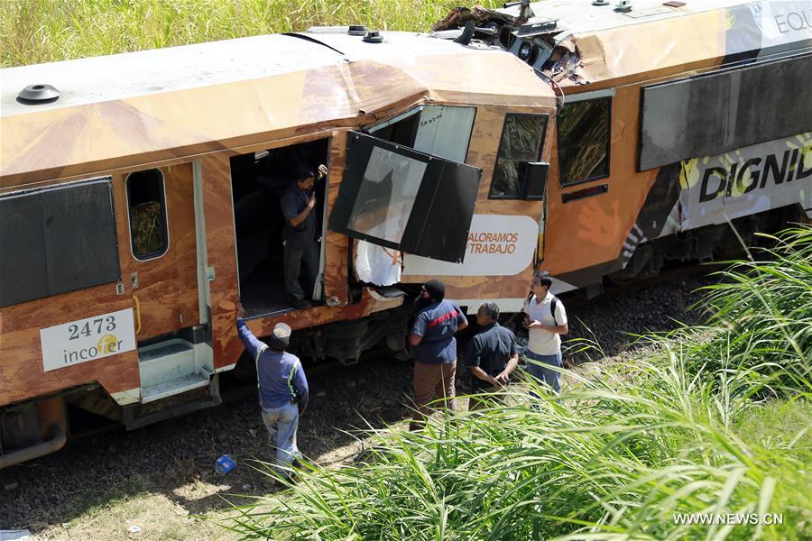 تصادم قطارين فى كوستاريكا واصابة 77 على الأقل