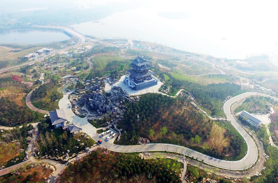 حديقة معرض البستنة العالمي في مدينة تانغشان شمالي الصين