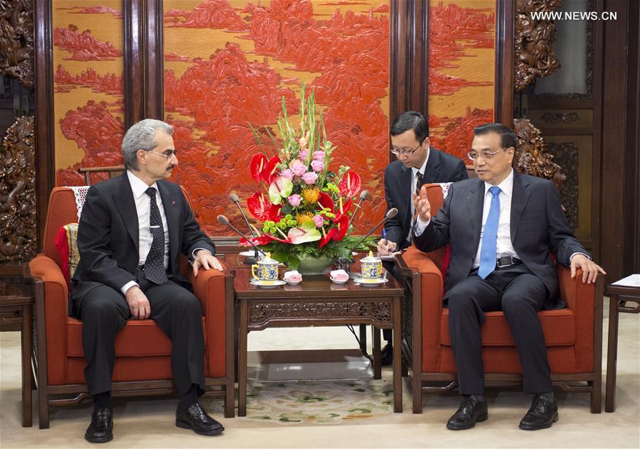 رئيس مجلس الدولة الصيني يتعهد بمعاملة عادلة للشركات الممولة أجنبيا