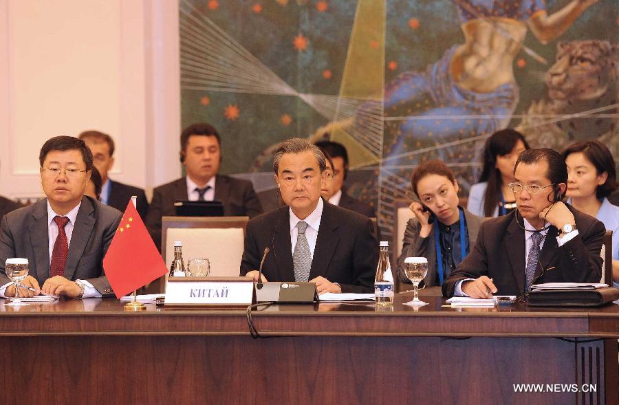 وزير الخارجية الصينى يشدد على دور منظمة شانغهاى للتعاون فى التنمية الإقليمية