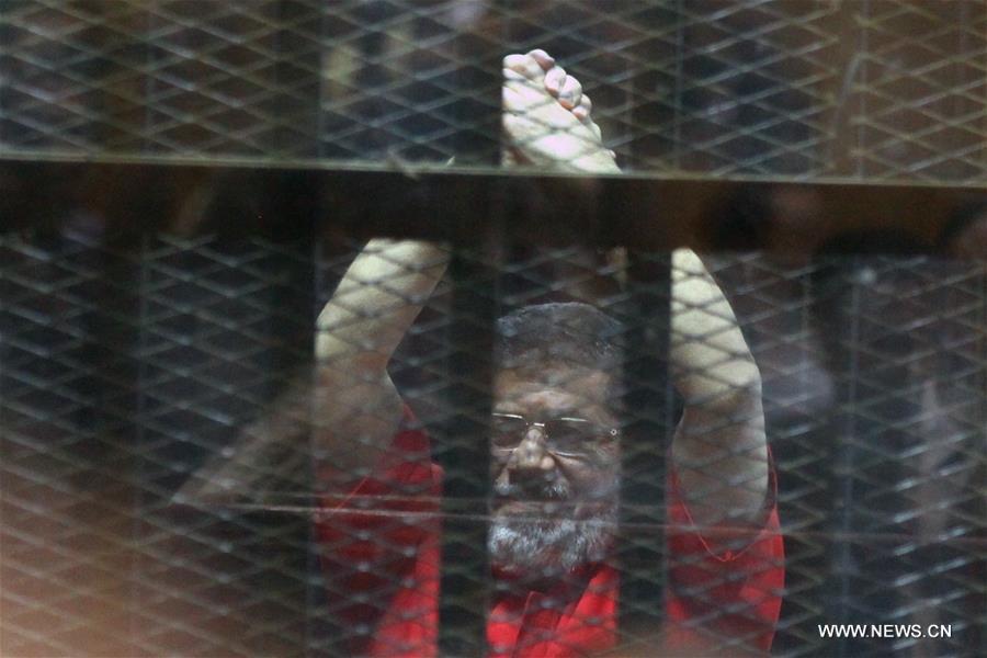 تقرير إخباري: الإعدام لـ 6 والسجن 40 عاما للرئيس الأسبق محمد مرسي في قضية التخابر مع قطر