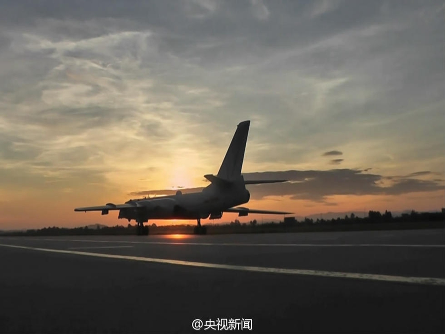 القوات الجوية الصينية تطلق دورية جوية قتالية في بحر الصين الجنوبي