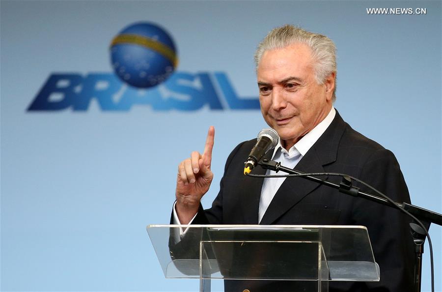 رئيس البرازيل المؤقت يفتتح خط ميترو جديد في ريو قبيل انطلاق دورة الألعاب الأولمبية