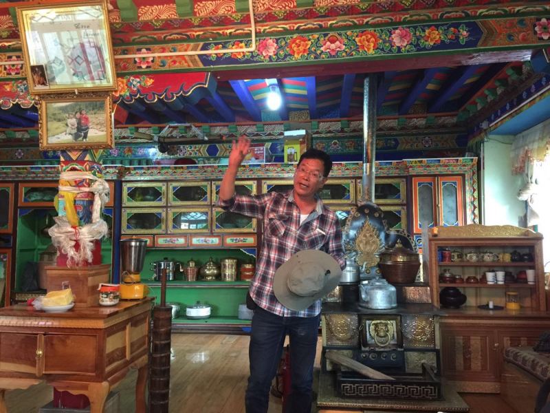 موكب سيارات من يونان إلى التبت..التعرف على ثقافات الأقليات القومية الصينية