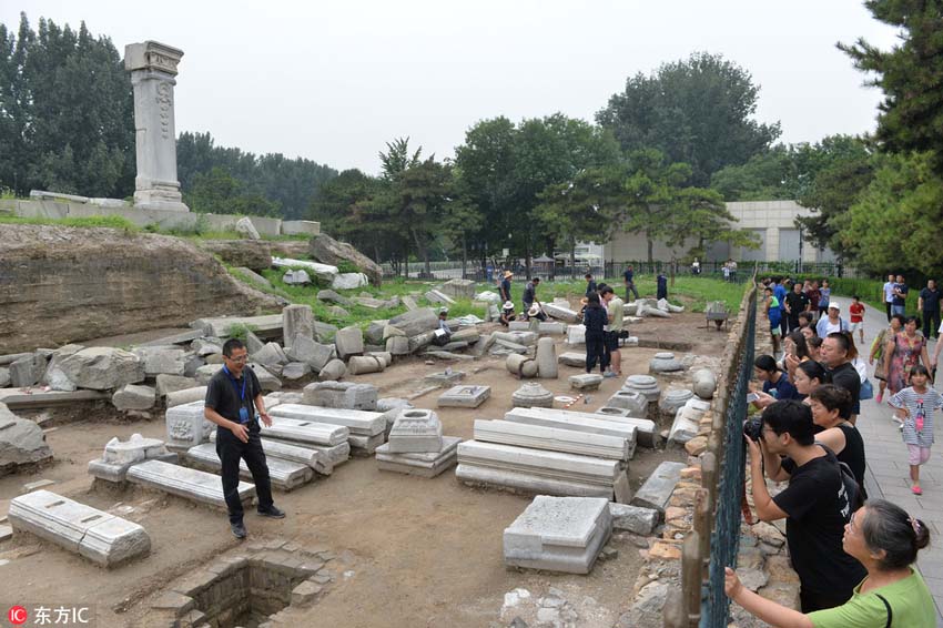 أول بث مباشر على الانترنت لعملية الاكتشاف الأثري لأطلال يوان مينغ يوان ببكين