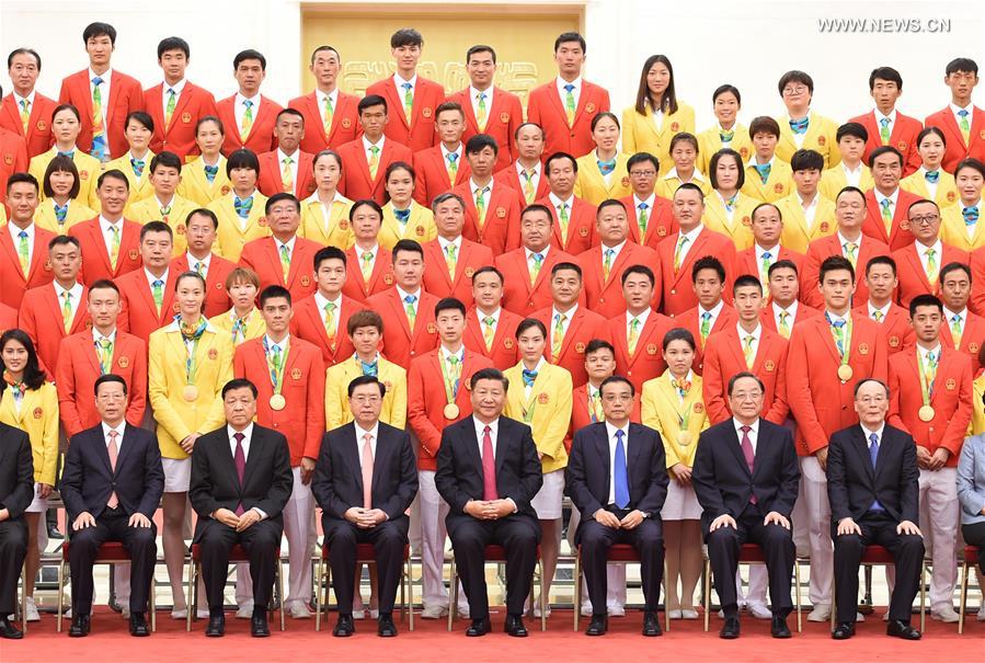 القادة الصينيون يجتمعون مع الوفد الأولمبى الصينى