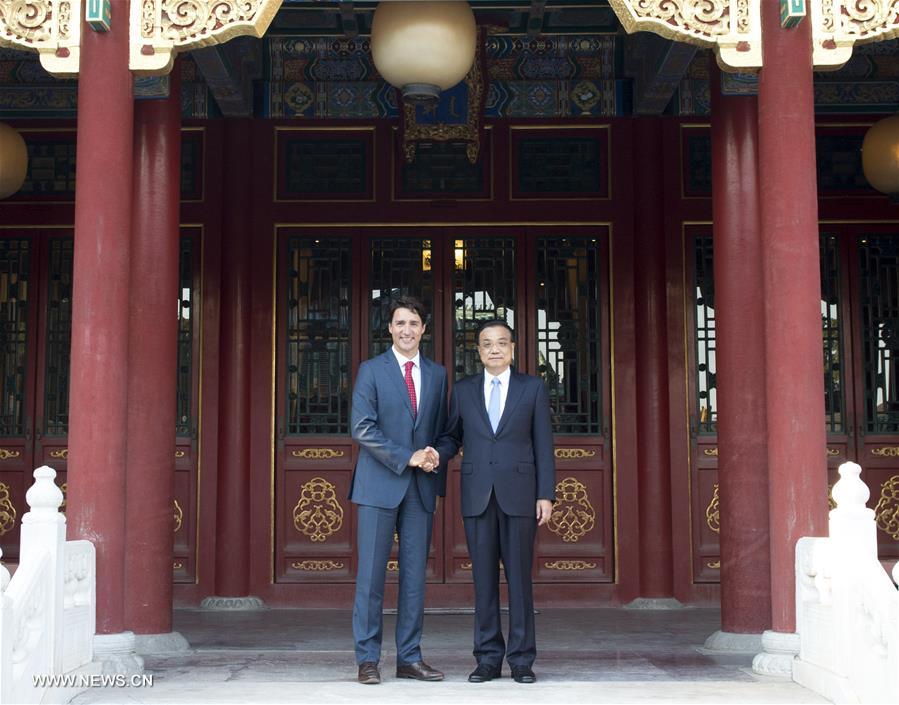 رئيس الوزراء الكندي يحث على تعزيز الصداقة القوية مع الصين