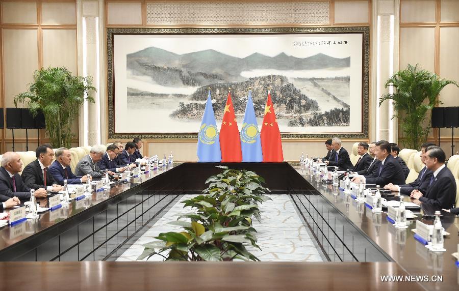 الصين وقازاقستان تتوقعان أن ترسم قمة مجموعة العشرين مسارا للاقتصاد العالمي