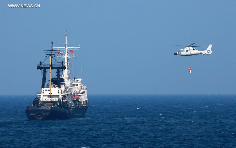 البحريتان الصينية والروسية تنفذان مناورة دفاعية مضادة للغواصات