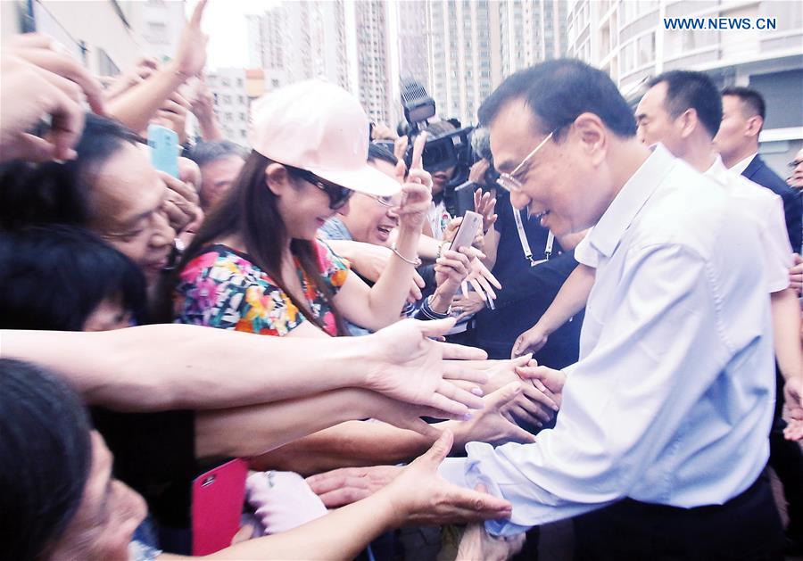 رئيس مجلس الدولة الصيني يدعو لخلق مستقبل أفضل لماكاو