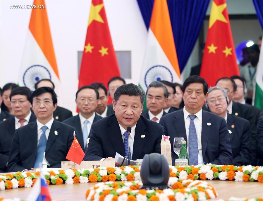 الرئيس الصيني يدعو دول البريكس إلى تعزيز الثقة والعمل ضد التحديات