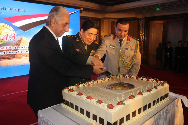 الملحقية العسكرية المصرية تحيي ذكرى أكتوبر في الصين