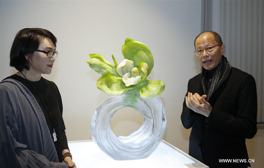 إقامة معرض لفن الزجاج الصيني في بروكسل
