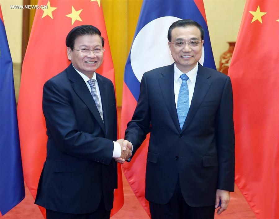 الصين تتعهد بالتعاون مع لاوس بشأن التنمية