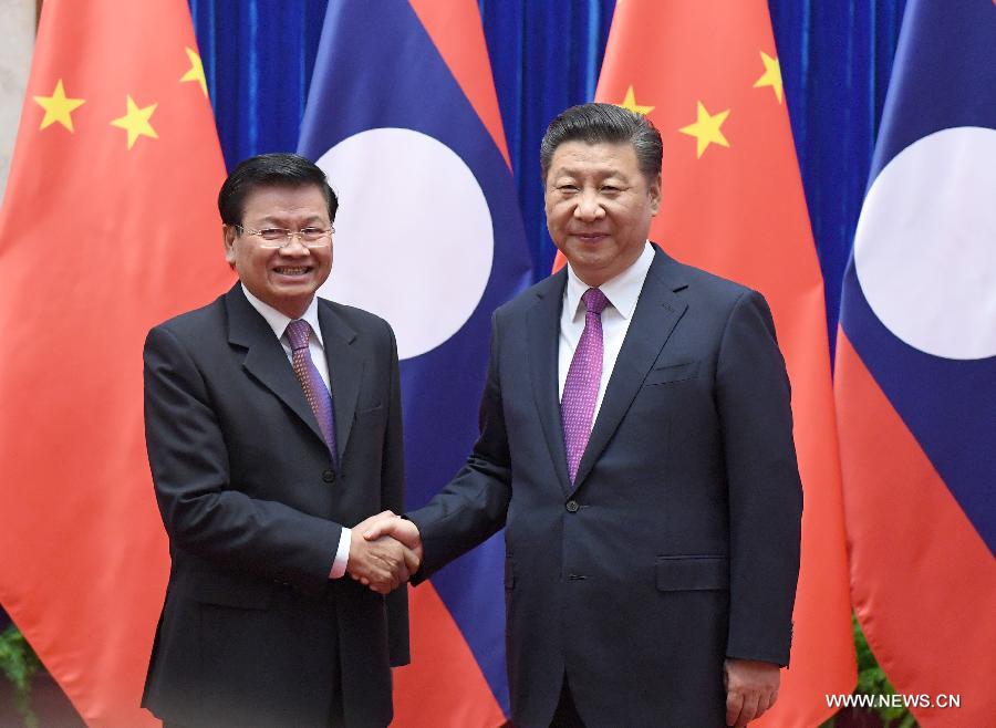 الرئيس الصينى يتعهد بتحقيق شراكة أكبر مع لاوس