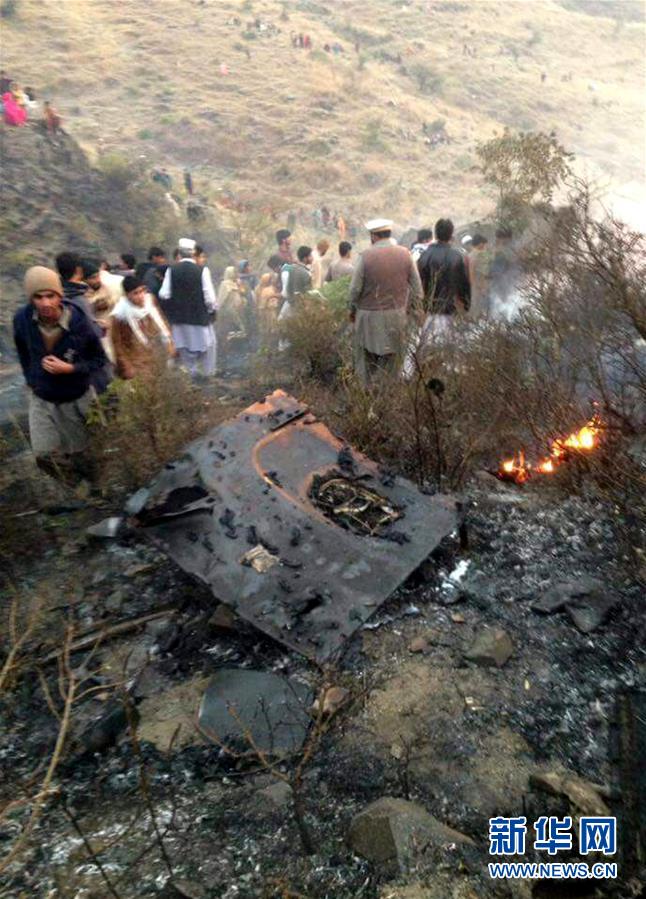 تحطم طائرة ركاب باكستانية وعلى متنها 47 راكبا فى باكستان