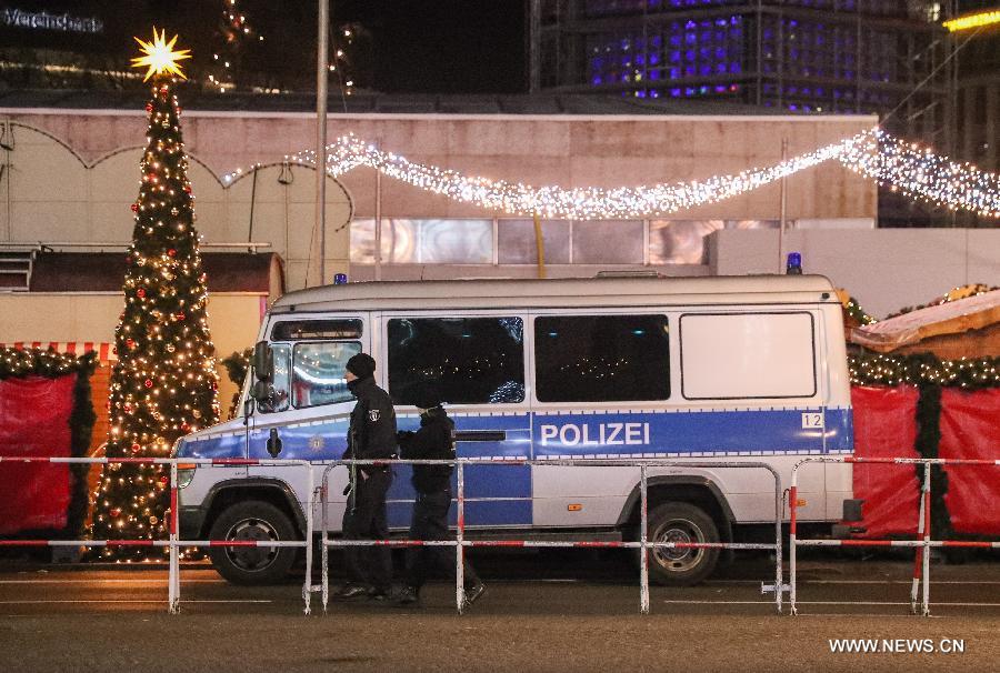 الشرطة الألمانية تقوم بعملية بحث شاملة بحثا عن مشتبه فيه