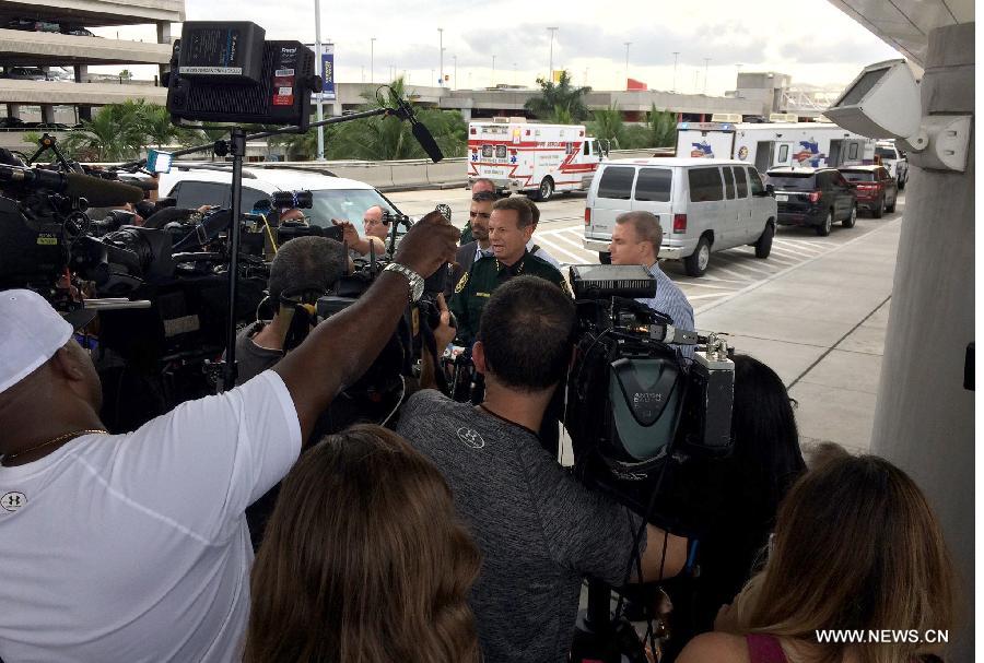 الشرطة الأمريكية: مقتل 5 فى اطلاق النار بمطار فلوريدا، والقبض على مشتبه به