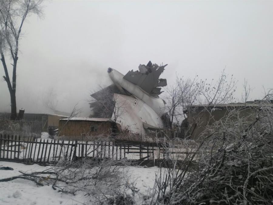 عاجل: مصادر حكومية قرغيزية: مقتل 16 شخصا على الأقل في حادث تحطم طائرة شحن تركية في قيرغيزستان