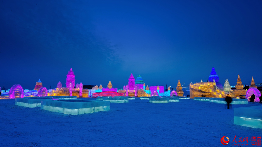 حديقة هاربين للجليد والثلوج: مملكة خيالية متألقة