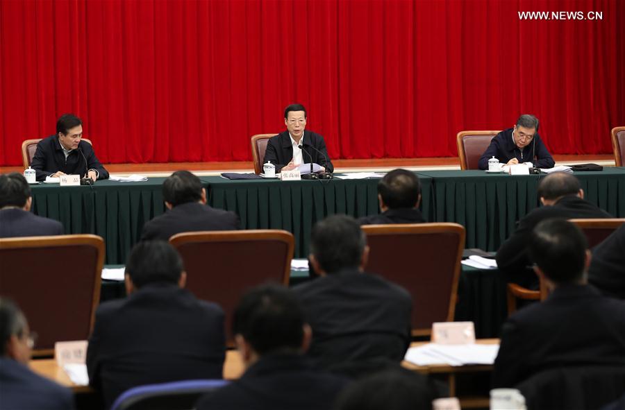 نائب رئيس مجلس الدولة الصيني يحث على احراز تقدم في تطوير مبادرة الحزام والطريق