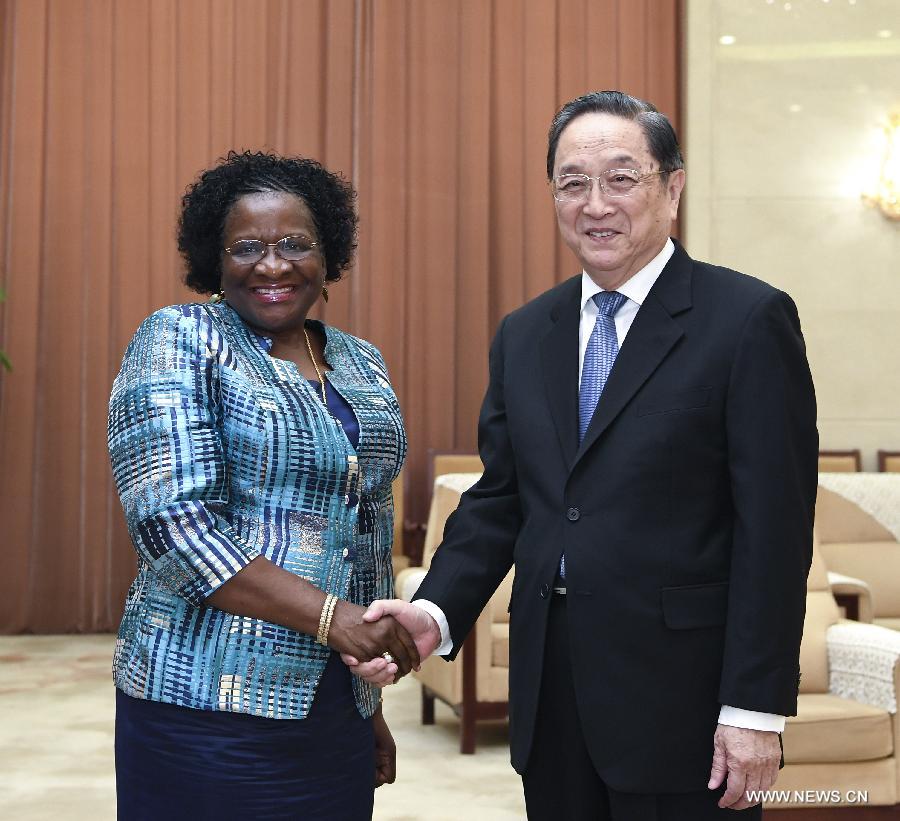 الصين وموزمبيق تتعهدان بتوسيع التعاون