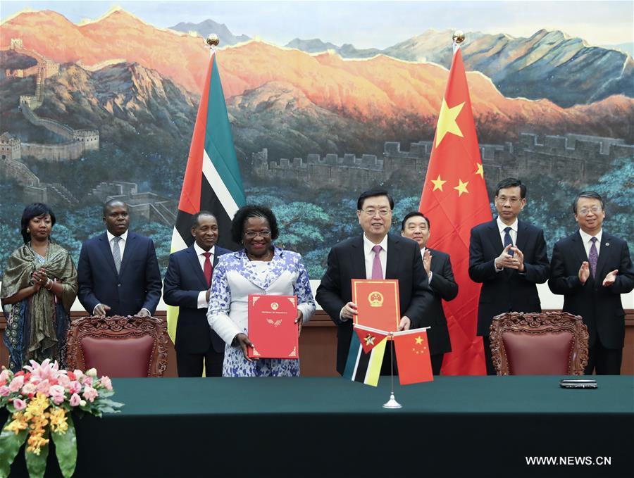 اتفاق السلطات التشريعية في الصين وموزمبيق على تعزيز العلاقات