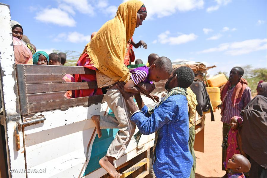الجفاف والمجاعة وكوارث أخرى تعترض حياة المواطنين في الصومال