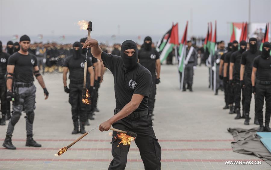 حفل تخرج عسكري لقوات الأمن الفلسطينية التابعة لحماس في غزة