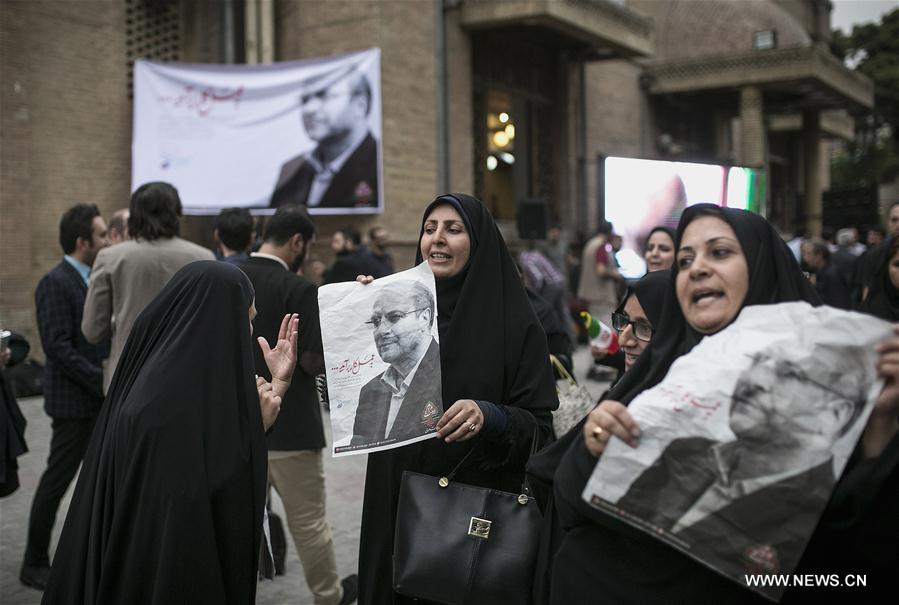 المرشح الرئاسي محمد باقر يواصل حملته الانتخابية في طهران