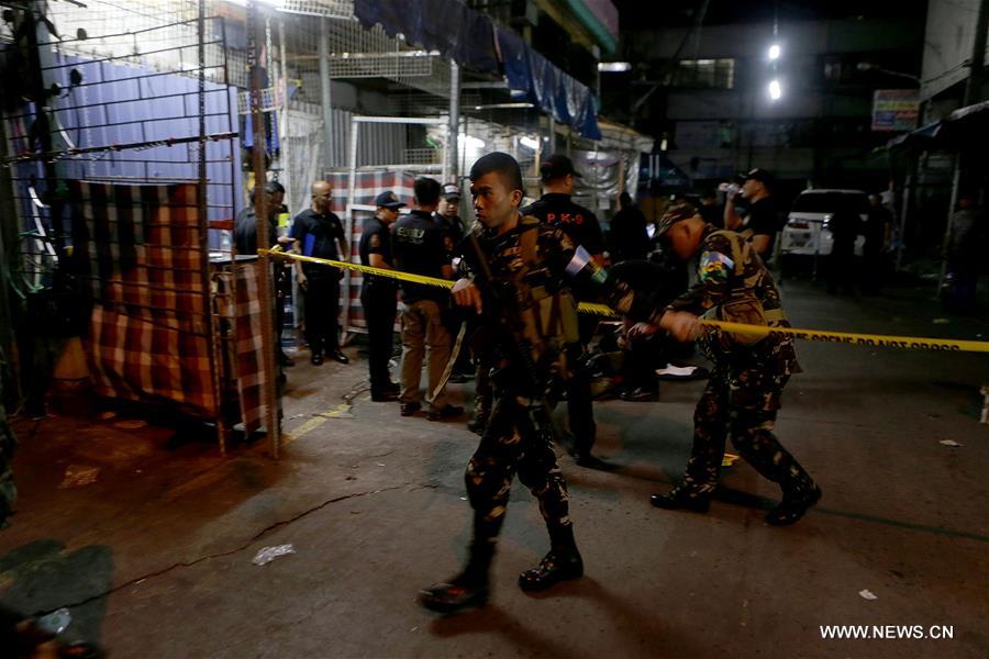 مقتل شخصين في انفجارين متزامنين في مانيلا