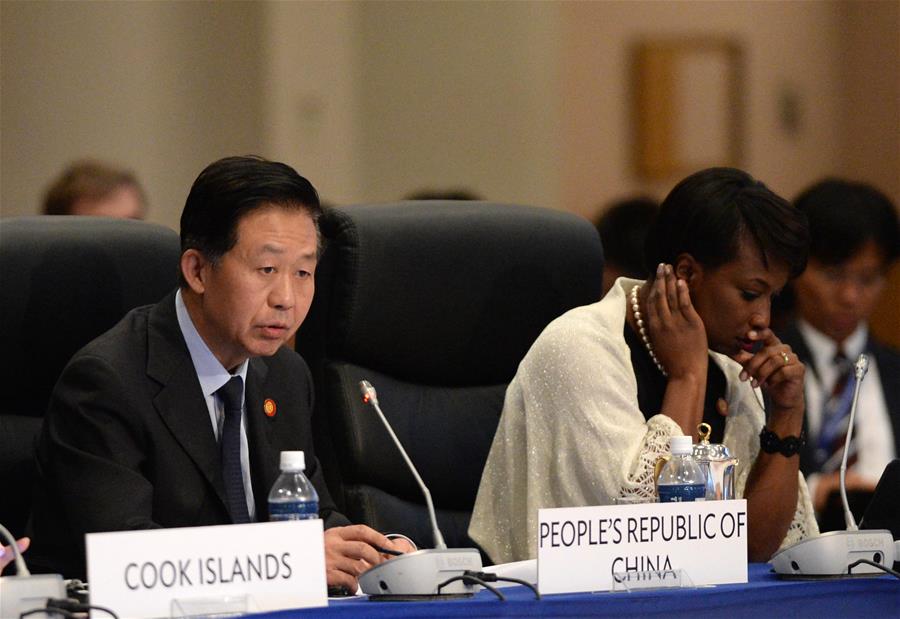 وزير المالية الصيني يدعو بنك التنمية الآسيوي إلى تعزيز تقاسم ثمار العولمة