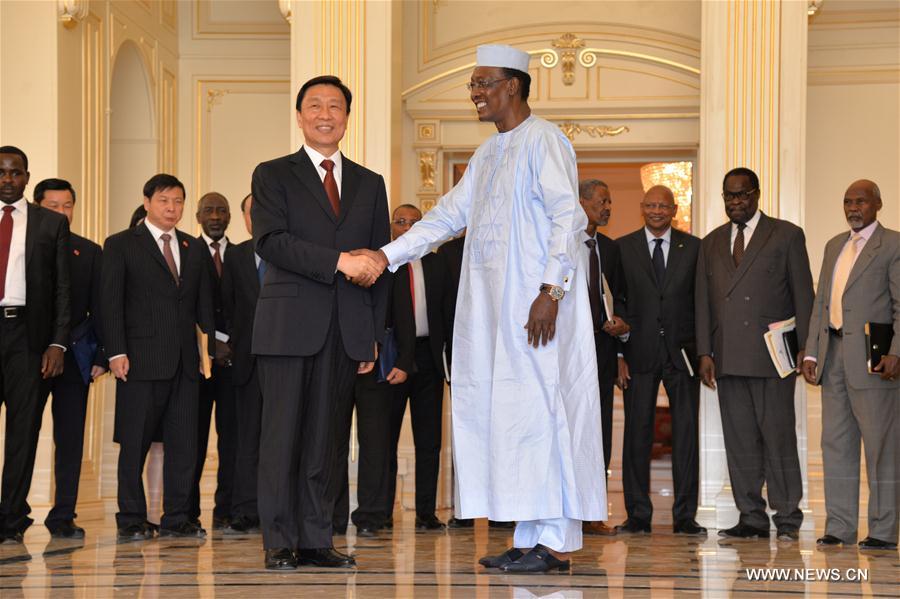 الرئيس التشادي ونائب الرئيس الصيني يتعهدان بمواصلة تعزيز العلاقات الثنائية