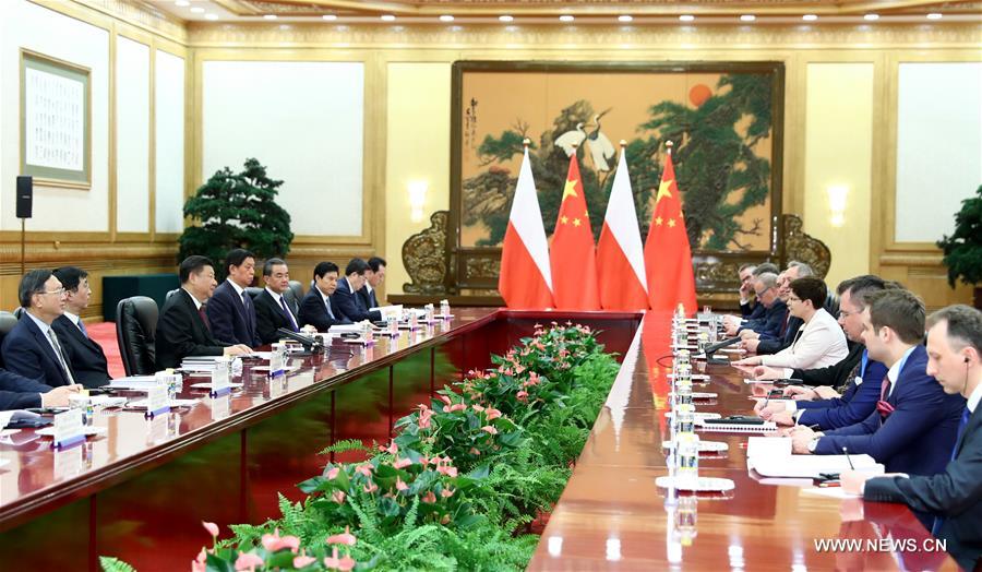 الصين وبولندا تكثفان التعاون ضمن مبادرة الحزام والطريق
