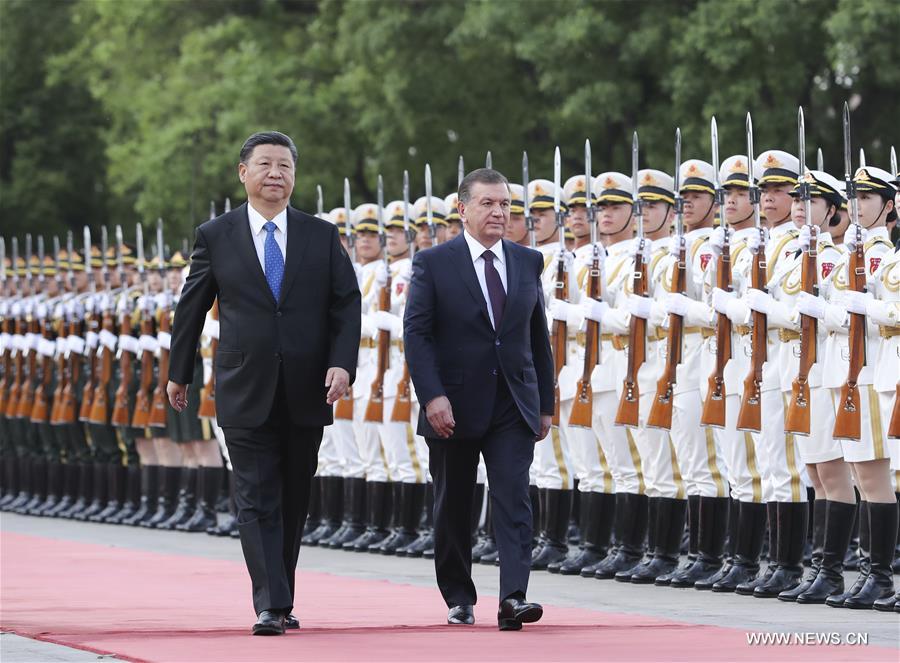 الرئيس الصيني يحث على توسيع التعاون مع أوزبكستان في بناء مبادرة الحزام والطريق
