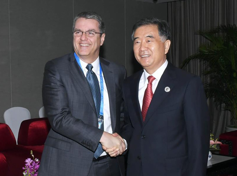 نائب رئيس مجلس الدولة الصيني يحث على التعاون في إطار مبادرة الحزام والطريق