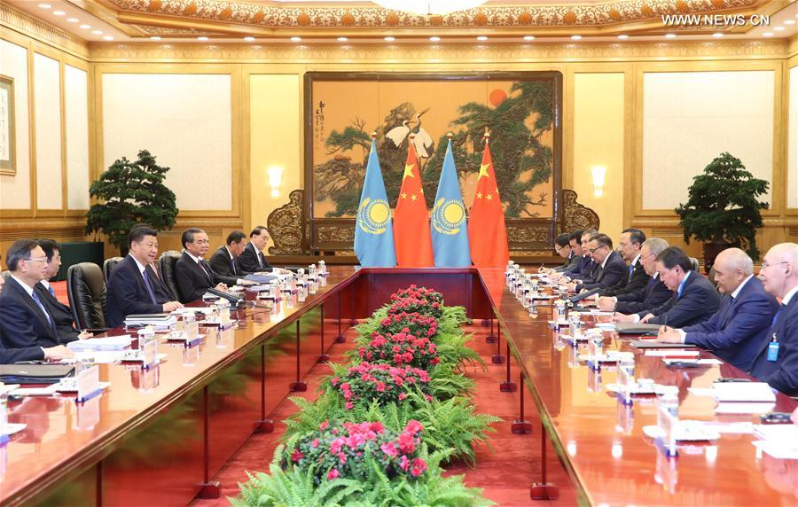 الرئيس الصيني يحث على تعزيز التنسيق الاستراتيجي بين الصين وقازاقستان