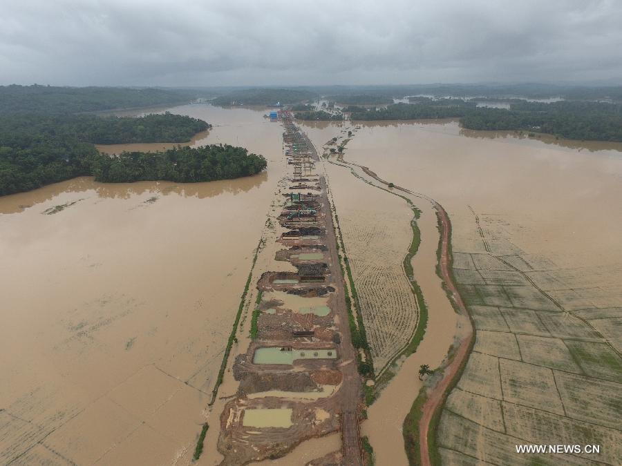 ارتفاع عدد قتلى الفيضانات والانهيارات المدمرة في سريلانكا الى 169